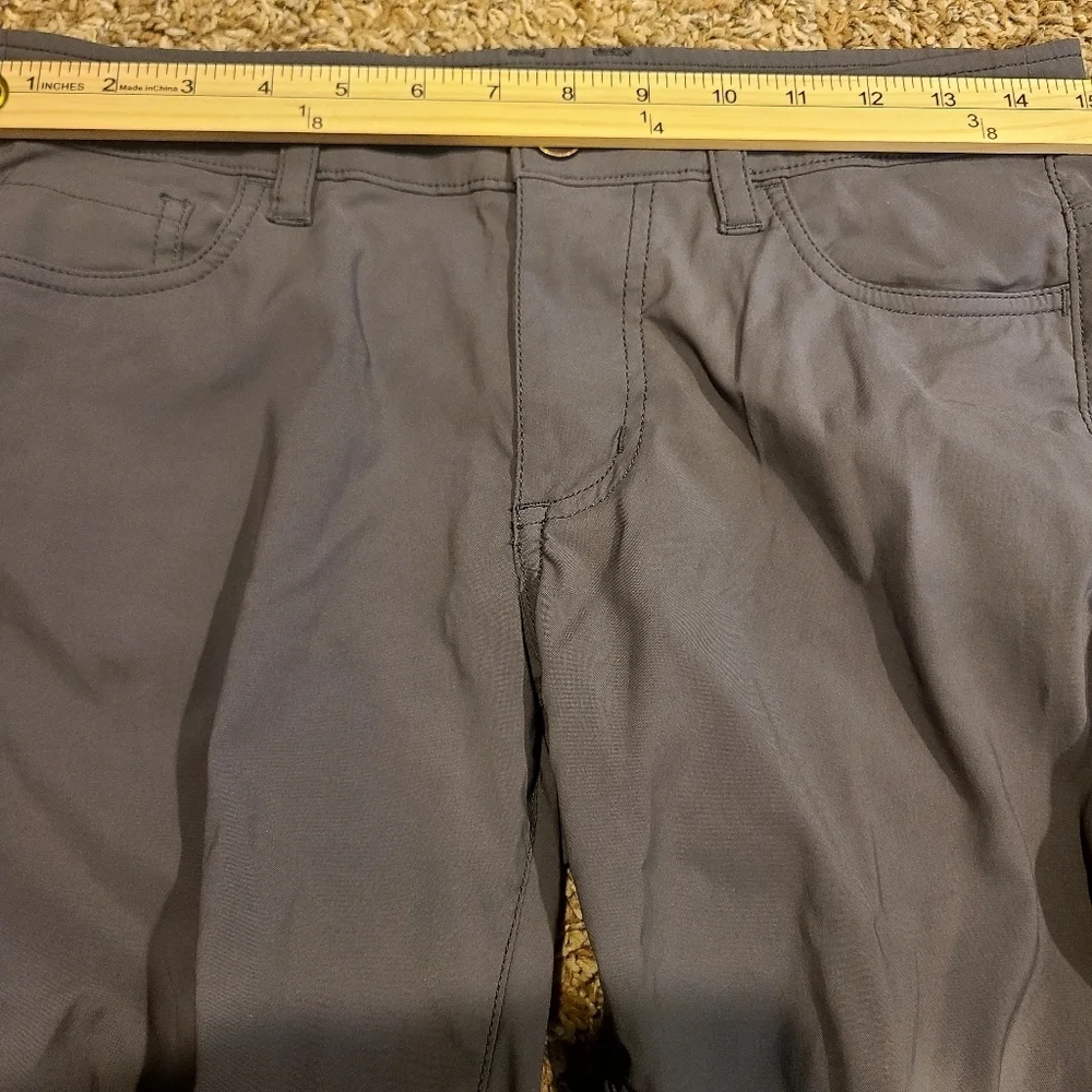 Black Diamond Gray Women's Shorts Size 6